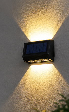 LUMIGUARD Applique murale solaire extérieure à lumière chaude.